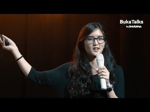 Crystal Widjaja - Pemanfaatan Big Data di dalam Bisnis GO-JEK | BukaTalks